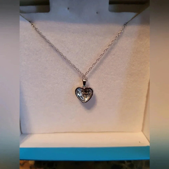 Silver Heart Pendant Necklace - Picture 2 of 5